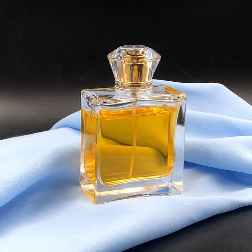en-Custom-design-square-perfume-bottle-60ml-with--2-