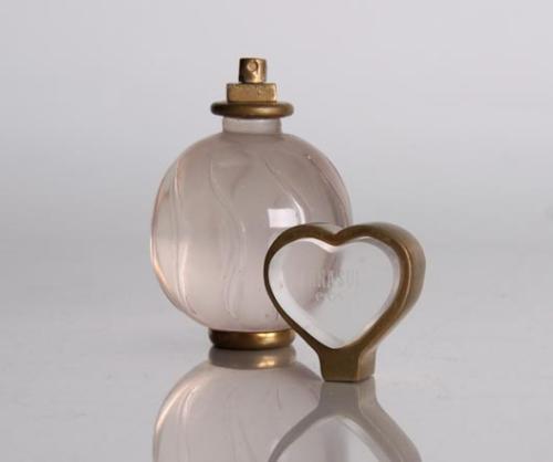 unique-perfume-bottle-design-17b